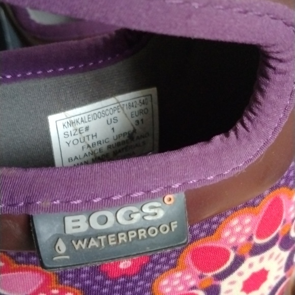 BOGS WATERPROOF BOOTS - Picture 2 of 12